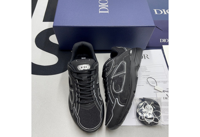 D10r b30 sneaker