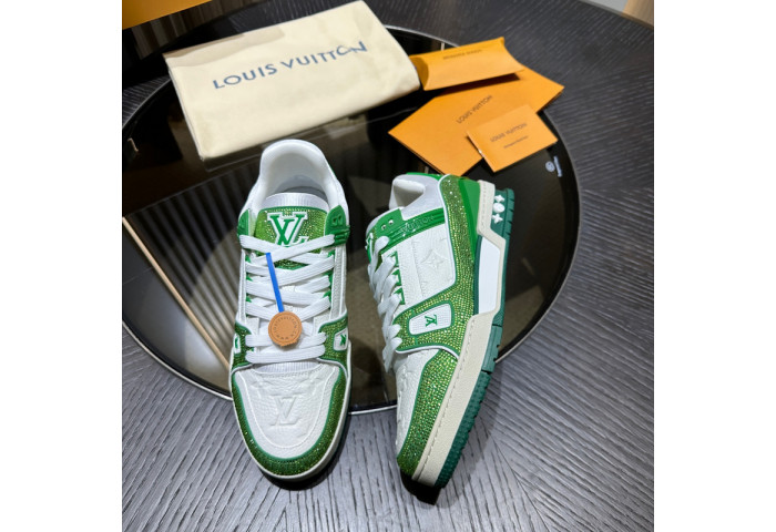 lv trainer sneaker (crystal cusT0mize)