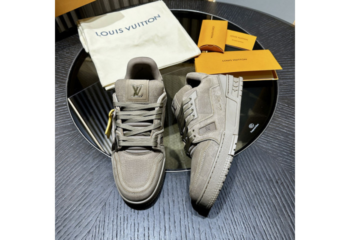 LV Trainer Sneaker