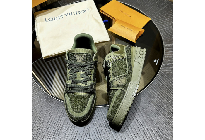 LV Trainer Sneaker