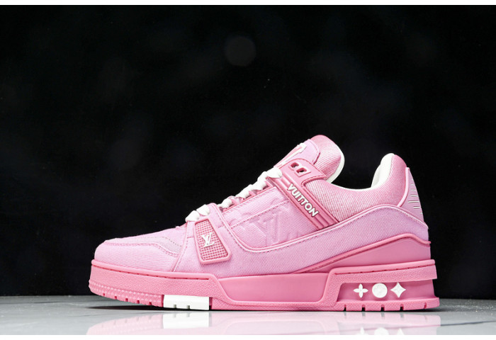 LV Trainer Sneaker