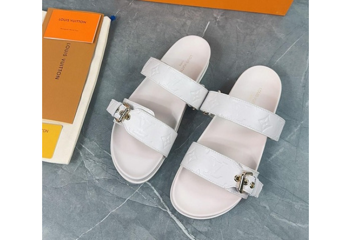 LV SANDALS