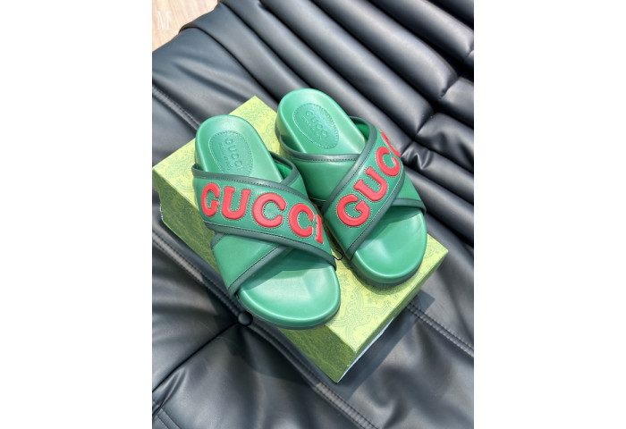 GUCC SANDALS