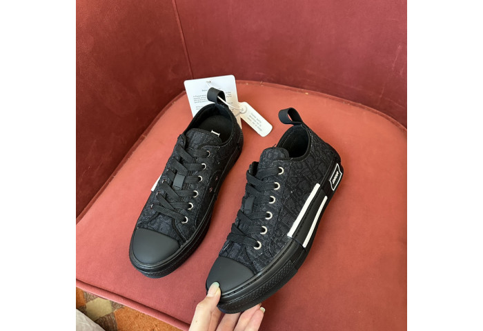 DIOR B23 Oblique Sneaker