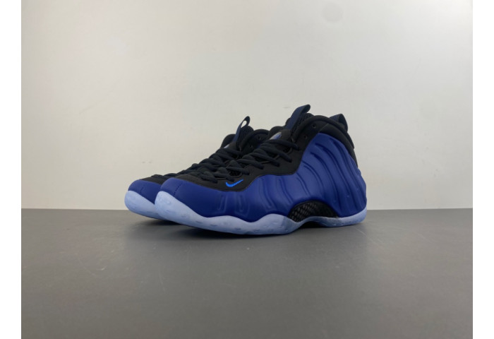 Nike Air Foamposite One “Deep Royal” HJ5195-400
