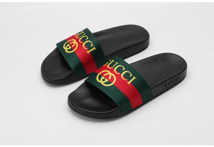 Gv*c sandals