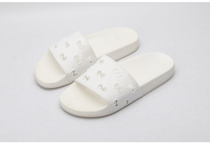 Gv*c sandals