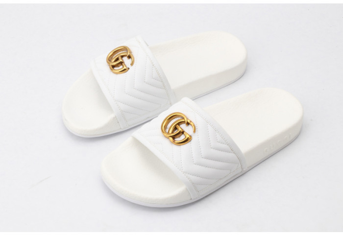Gv*c sandals