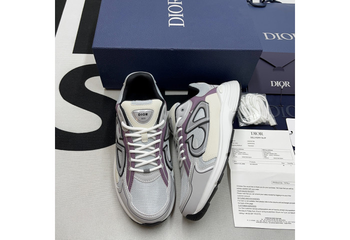 D10r b30 sneaker