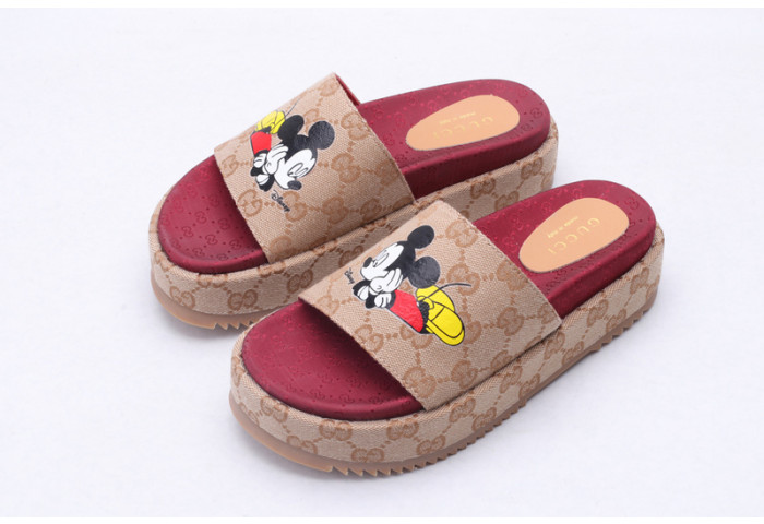 Gv*c sandals