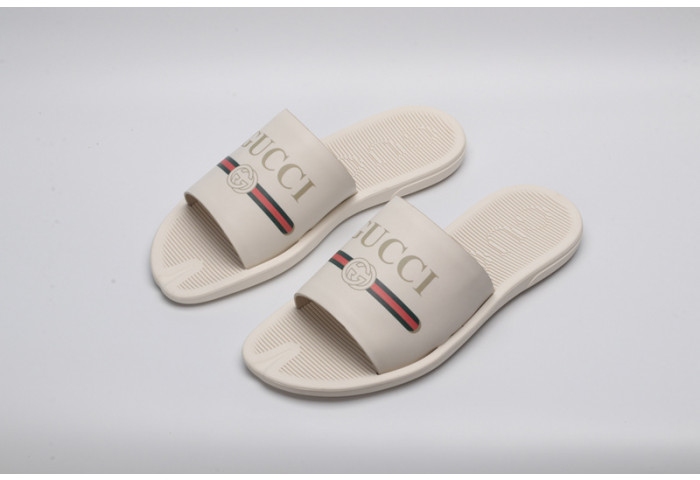 Gv*c sandals