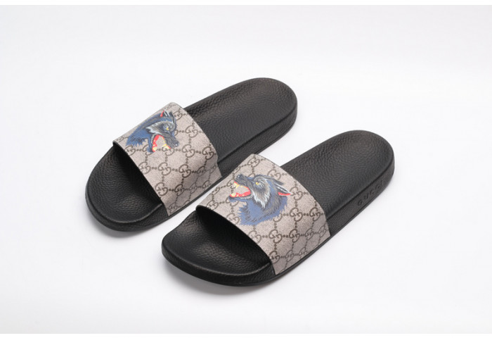 Gv*c sandals