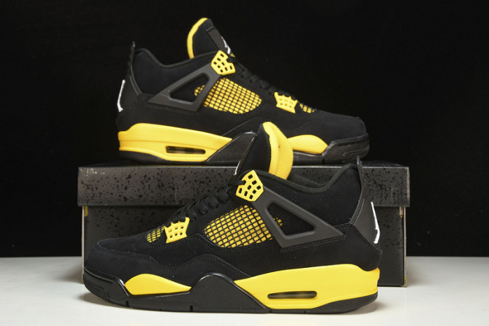 air jordan 4 retro thunder (2023) version dh6927-017