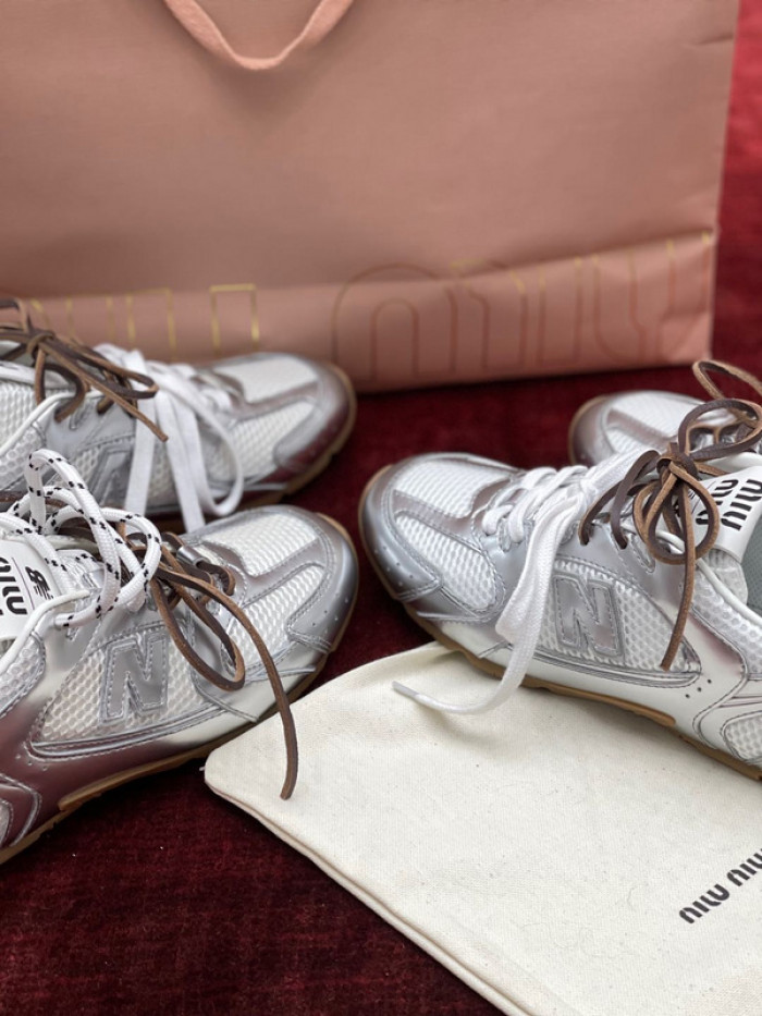 new Ba1an*e x m1um1u sneaker