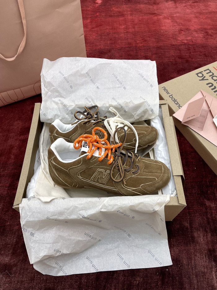 new Ba1an*e x m1um1u sneaker