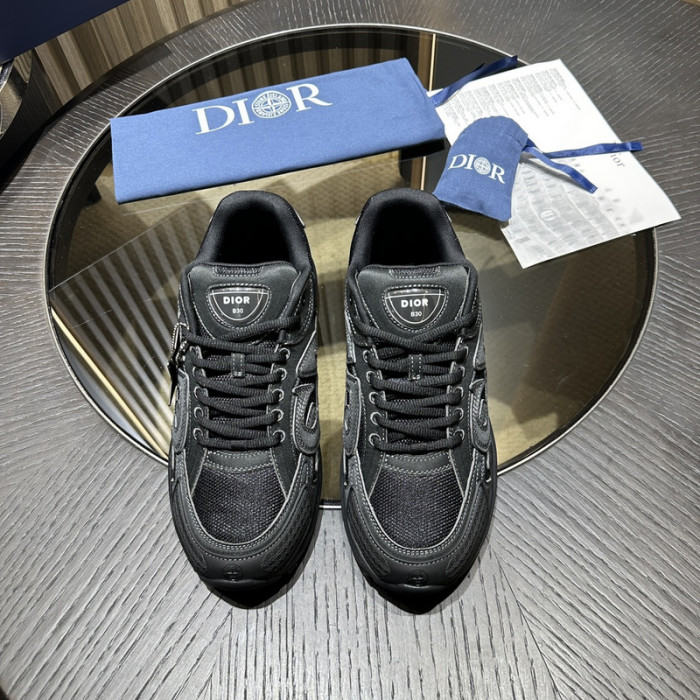 D10r b30 sneaker