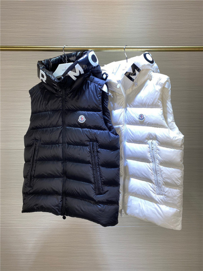 M0nc1er vest