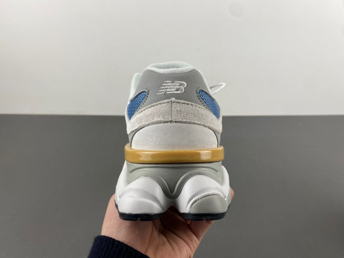 new Ba1an*e 9060 heron blue grey