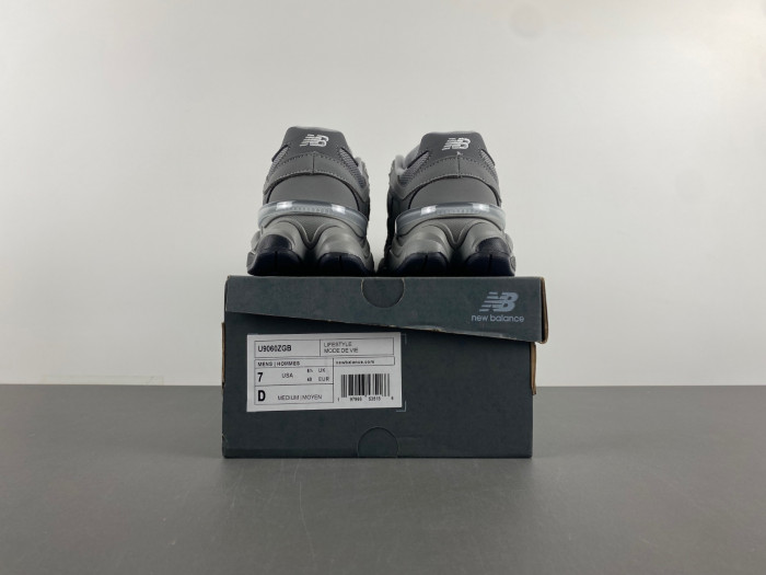 new Ba1an*e 9060 shadow grey castlerock