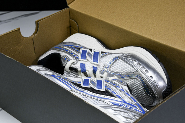new Ba1an*e 1906a white blue
