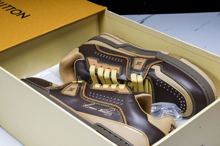 LV Trainer Sneaker