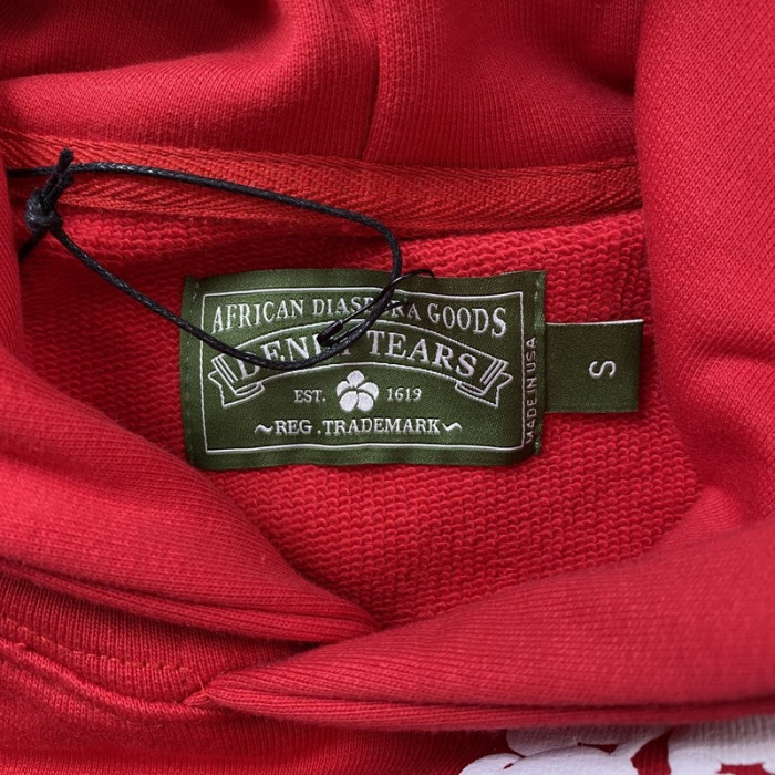 De*1m te*rs hoodie