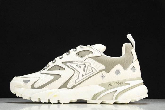 lv runner tatic sneaker