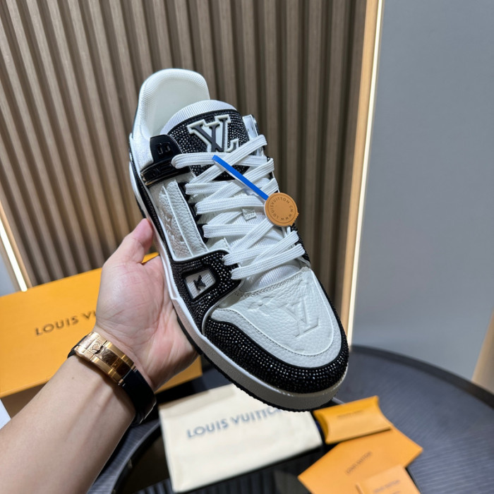 lv trainer sneaker (crystal cusT0mize)