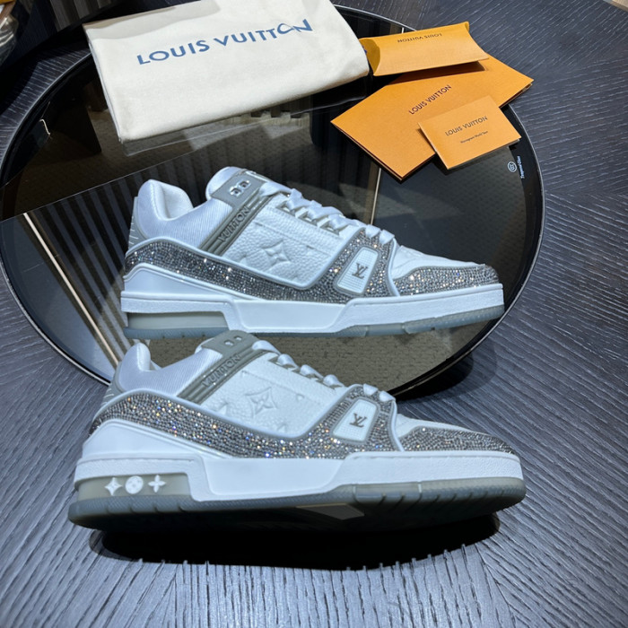 lv trainer sneaker (crystal cusT0mize)