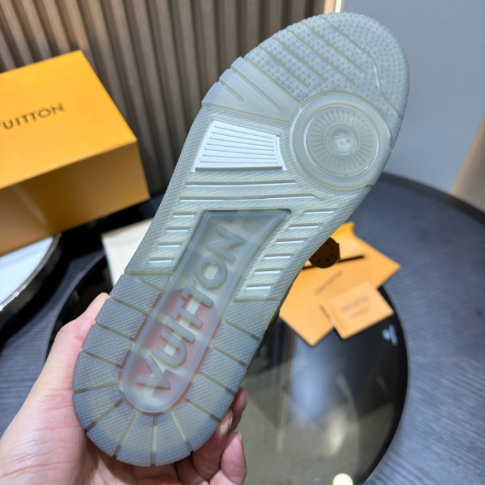 lv trainer sneaker (crystal cusT0mize)