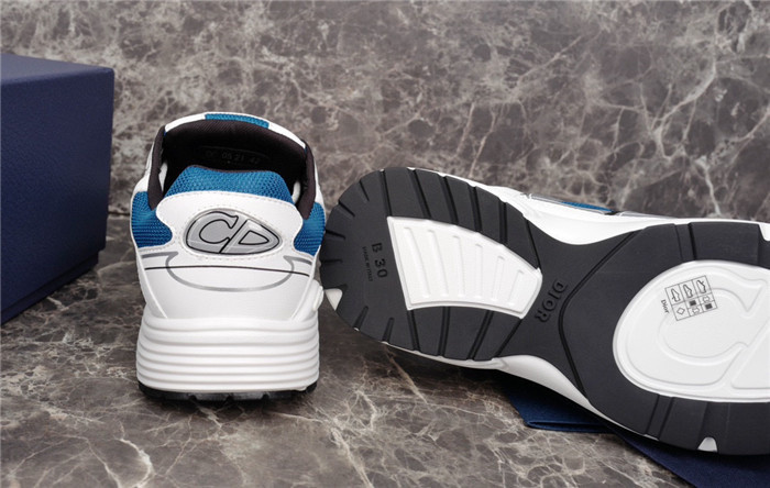 D*or b30 sneaker
