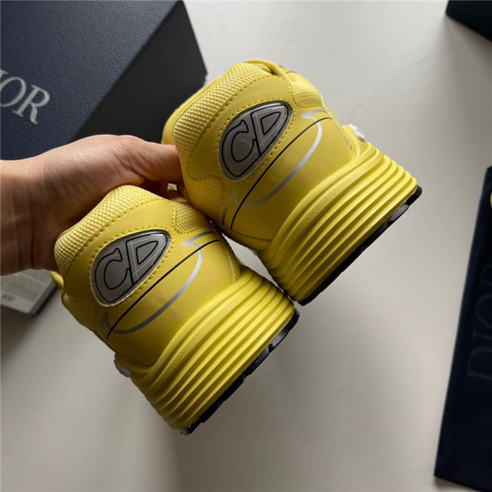 D10r b30 sneaker