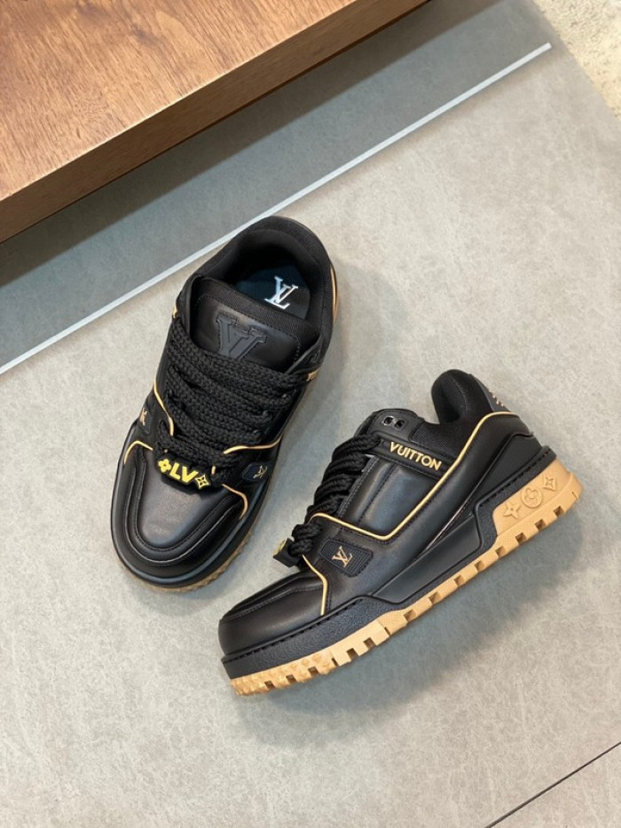 LV TRAINER MAXI