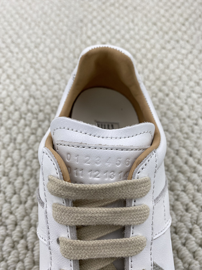ma*s*n Ma*i*la gat sneaker