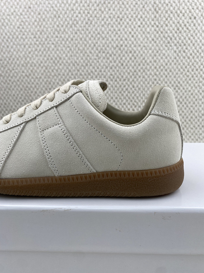 ma*s*n Ma*i*la gat sneaker