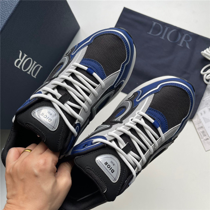D*or b30 sneaker