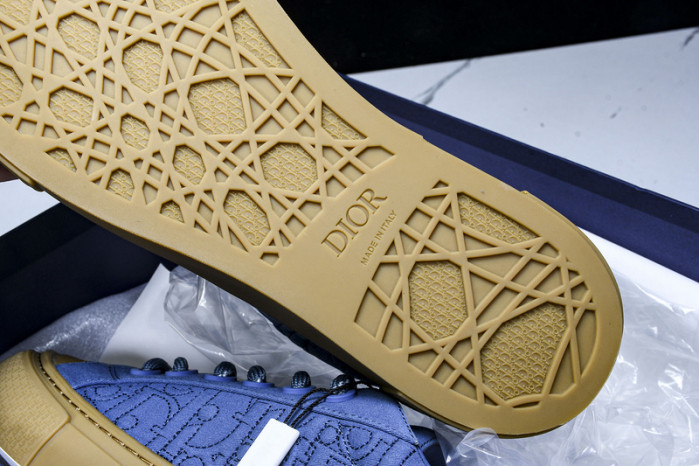 D10r b33 sneaker (eu38-46)