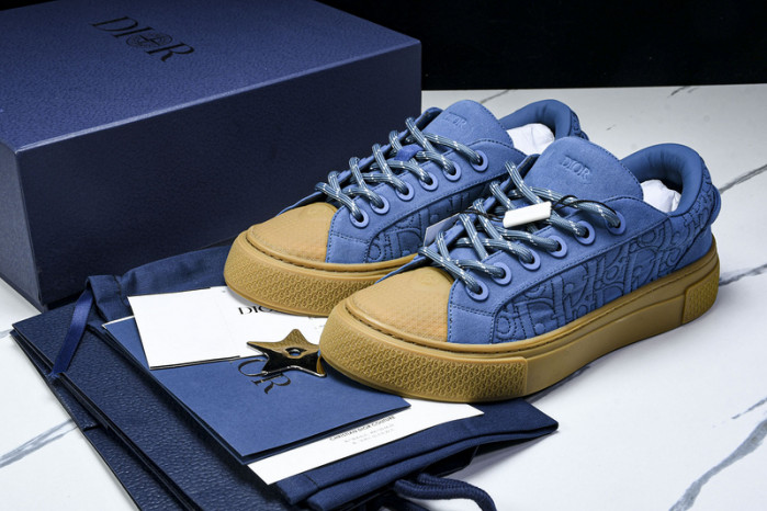 D10r b33 sneaker (eu38-46)