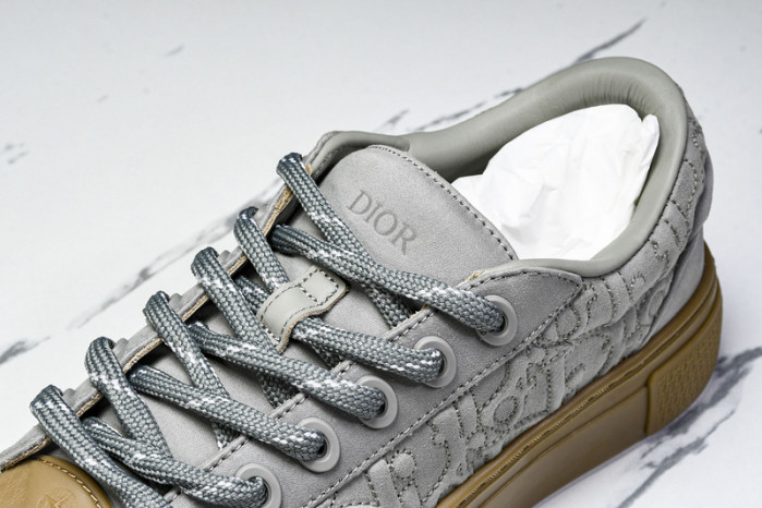 D10r b33 sneaker (eu38-46)