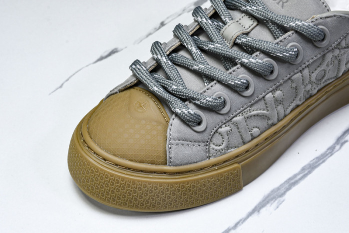 D10r b33 sneaker (eu38-46)