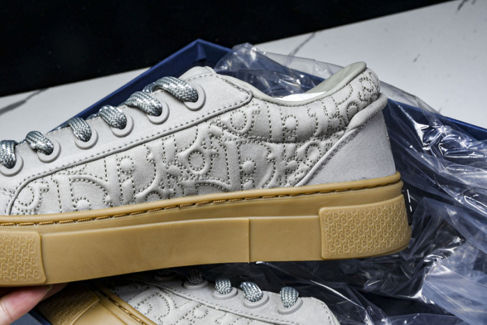 D10r b33 sneaker (eu38-46)