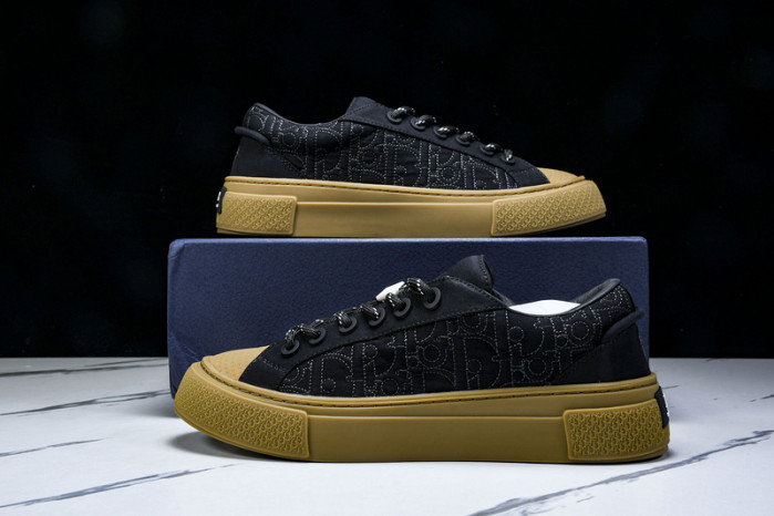 D10r b33 sneaker (eu38-46)