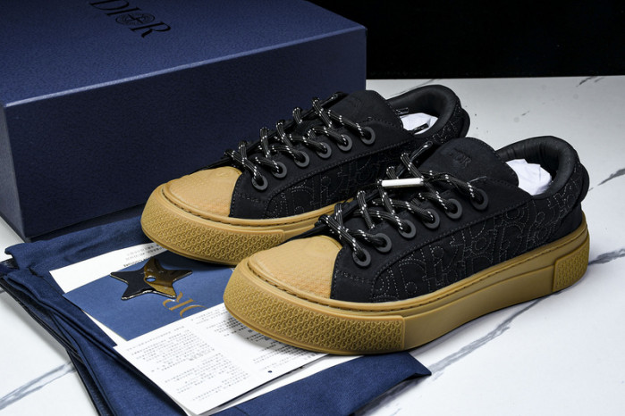 D10r b33 sneaker (eu38-46)