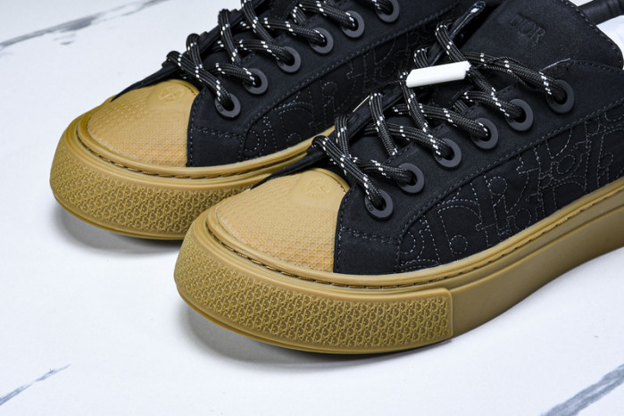 D10r b33 sneaker (eu38-46)