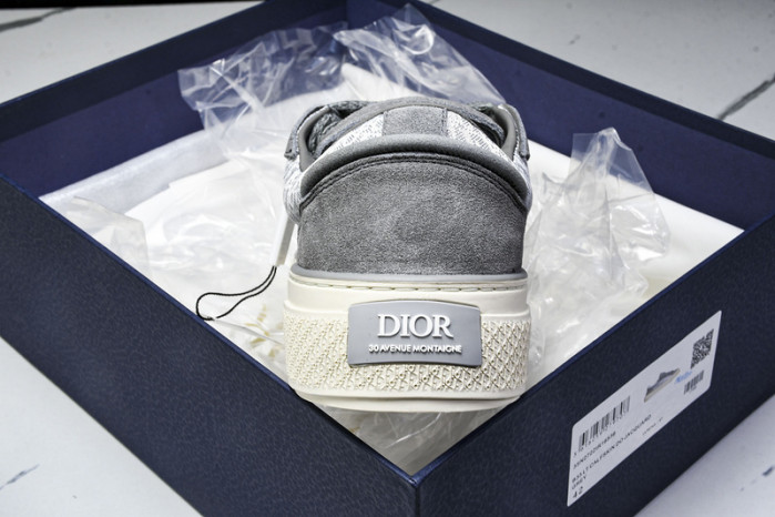 D10r b33 sneaker (eu38-46)