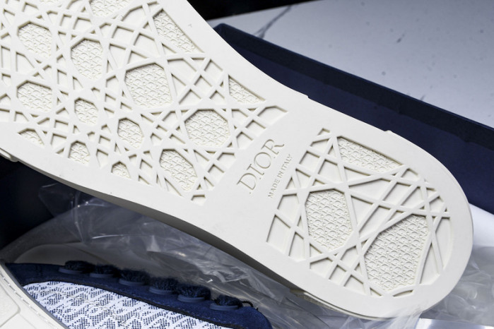 D10r b33 sneaker (eu38-46)