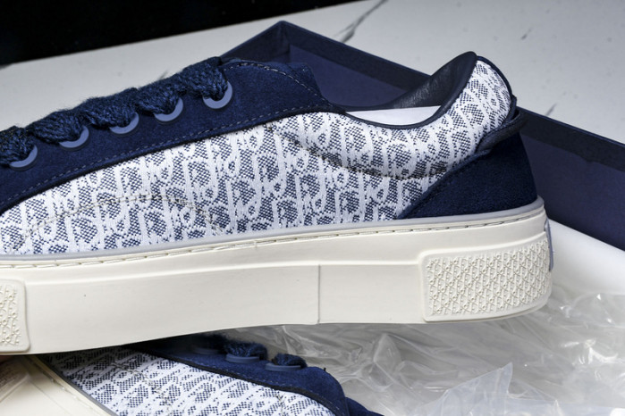 D10r b33 sneaker (eu38-46)