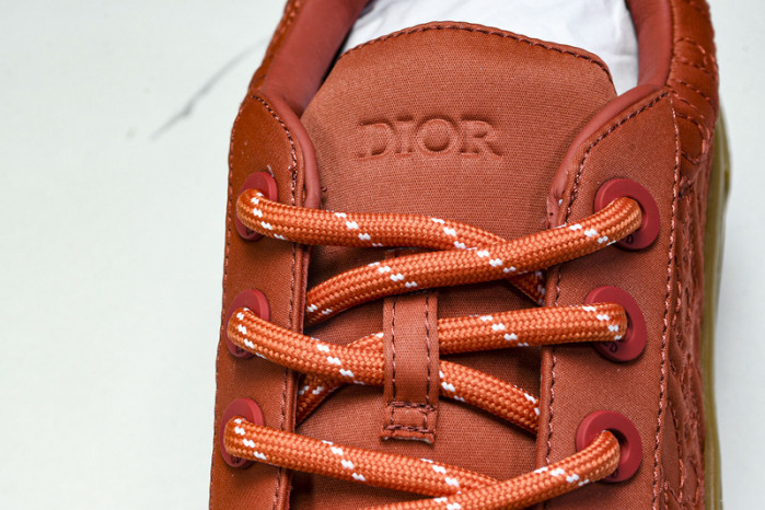 D10r b33 sneaker (eu38-46)