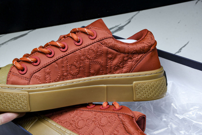 D10r b33 sneaker (eu38-46)