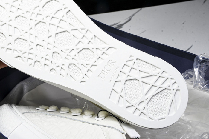 D10r b33 sneaker (eu38-46)